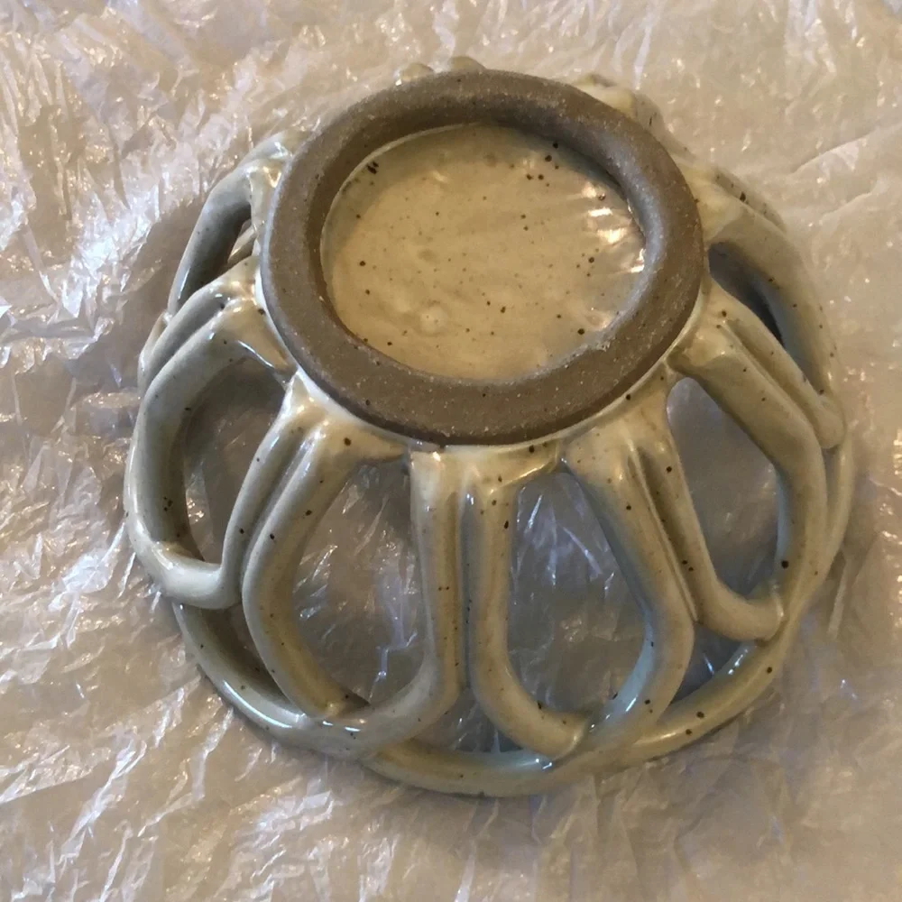 Handmade Woven Lattice Ceramic Braided Bread Basket